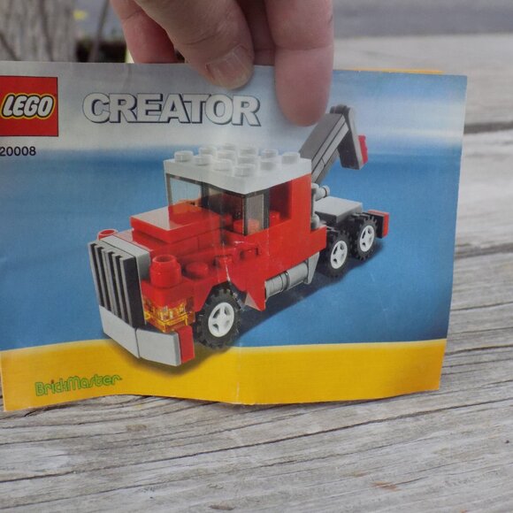 LEGO CREATOR BOOKLET - Picture 1 of 14